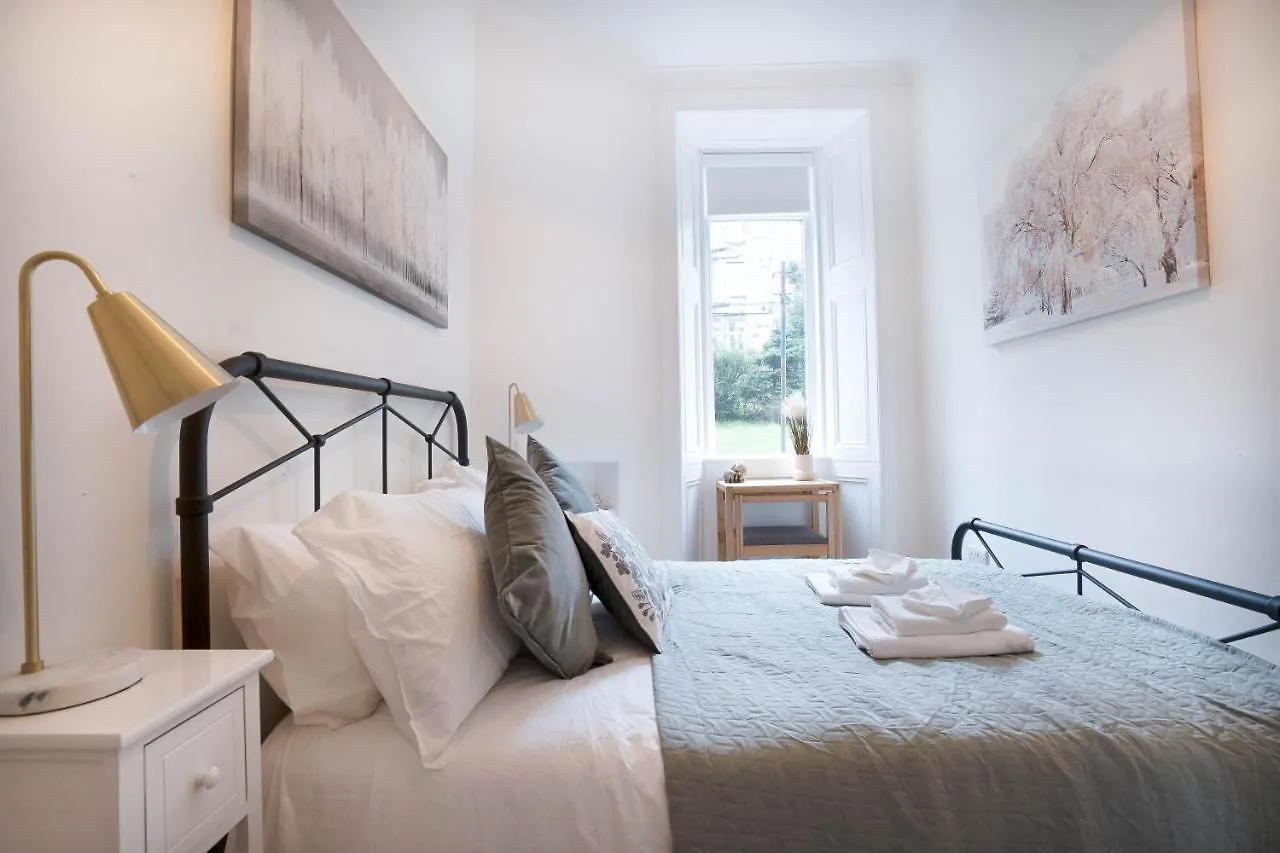 Apartment Meadowbank Residence 3-Bed Edinburgh