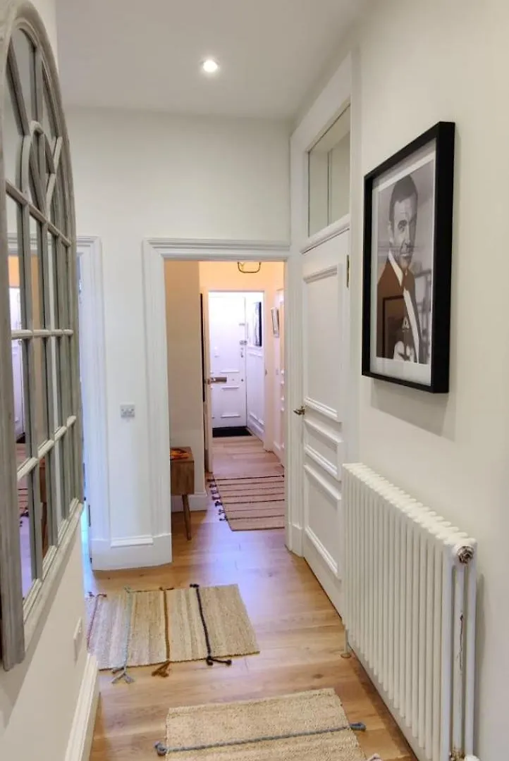 Apartment Meadowbank Residence 3-Bed Edinburgh