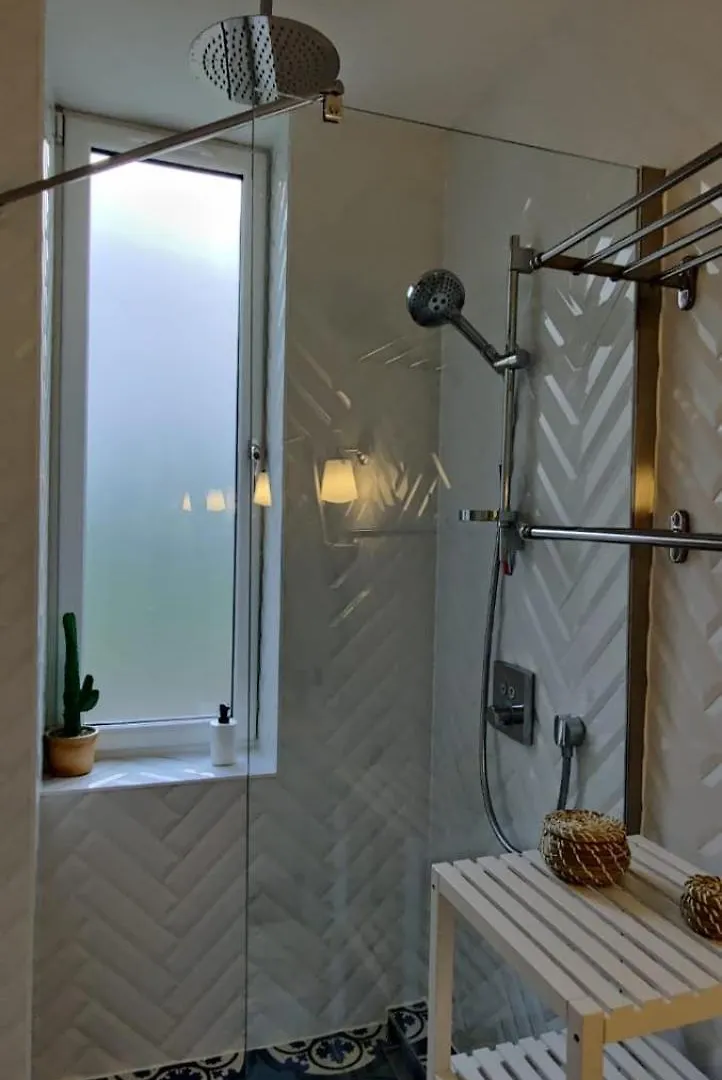 Meadowbank Residence 3-Bed Edinburgh